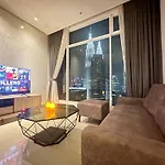 2Bedroom Soho Suite Klcc View By Homeizing