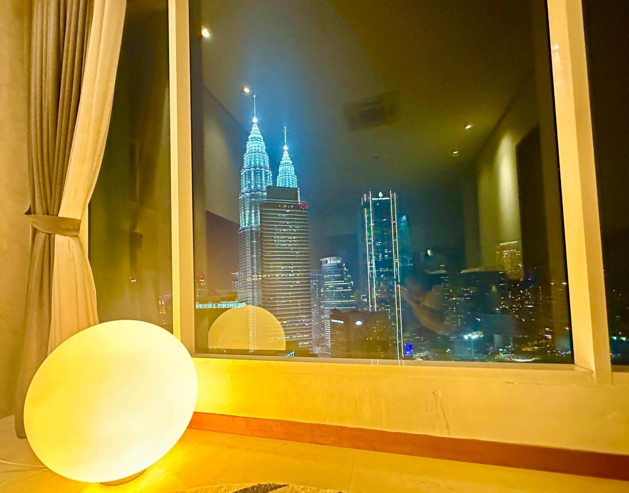 Pangsapuri 2bedroom Soho Klcc View By Homeizing *