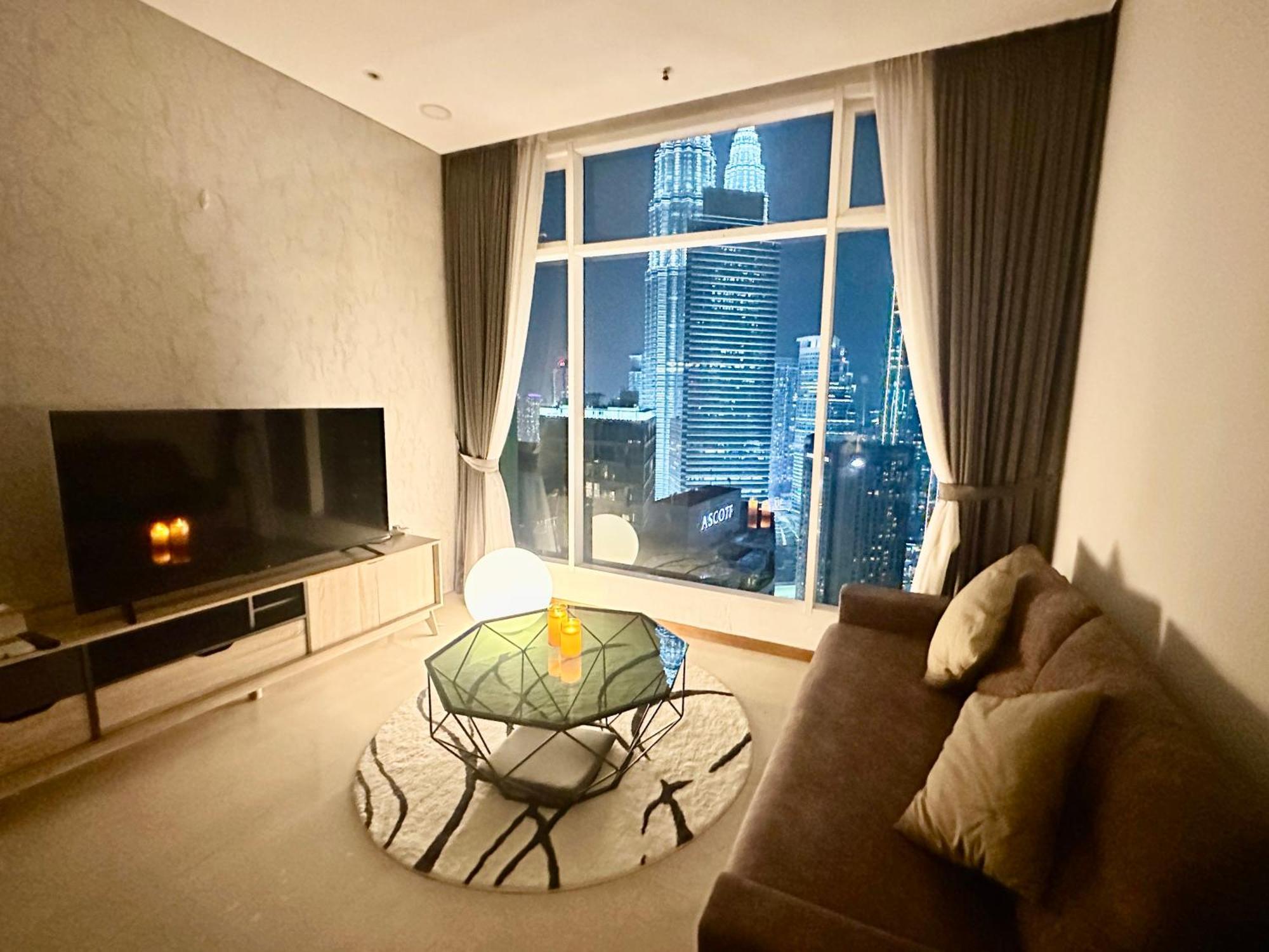 Pangsapuri 2bedroom Soho Klcc View By Homeizing *